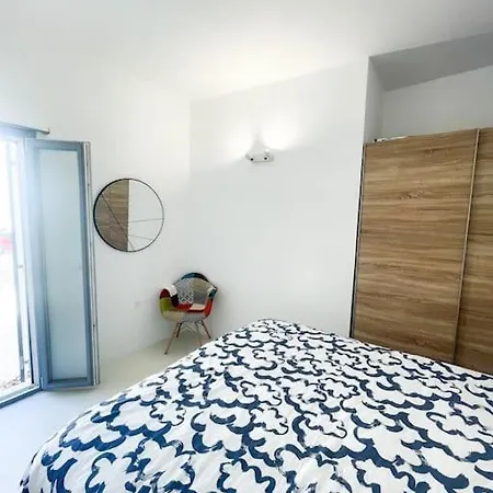 Aggelos In Hébergement de vacances *